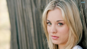 Kaley Cuoco pictures