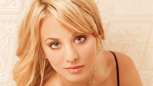 Kaley Cuoco pics