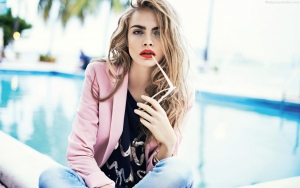 Cara Delevingne download wallpaper Cara Delevingne download wallpaper