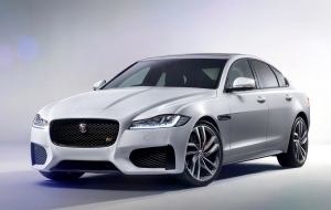 Jaguar XF 2015 Desktop Pictures