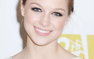 Melissa Benoist phone