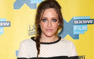 Carly Chaikin Wallpaper