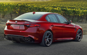 Alfa Romeo SUV 2017 Wallpapers HD